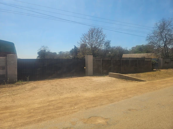 Commercial & Industrial Land