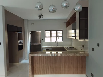 3 Bedroom Garden Flat