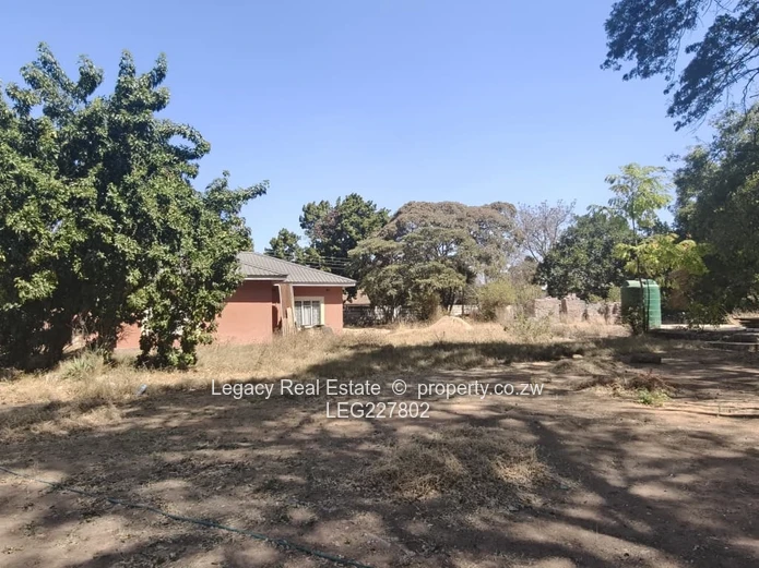 Charming 3-Bedroom Cottage in Hatfield – Title Deeds Available