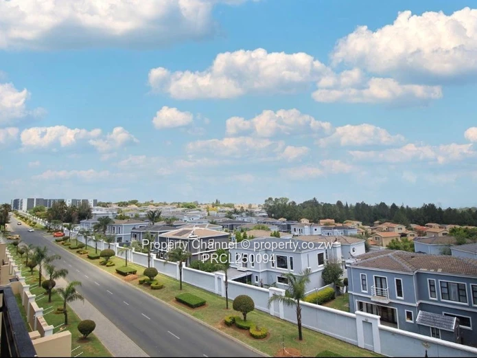 Spacious 2-Bed Apartment with Pool & Gardens in Midrand, Johannesburg, South Africa