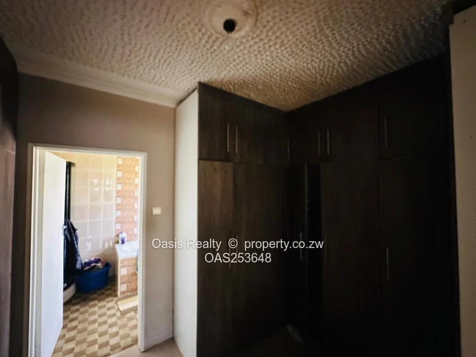 House For Sale:Space, Comfort & Versatility — All In One Property