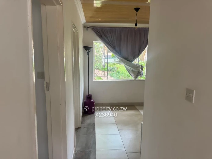 Ballantyne Park 1 bedroom cottage to rent  (Sole Mandate)