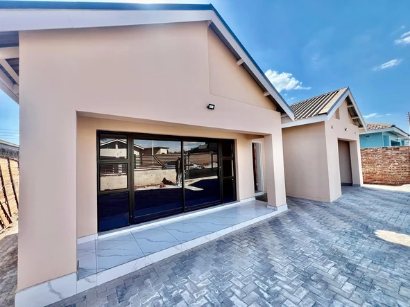 Superb Opportunity in Falcon Estate 