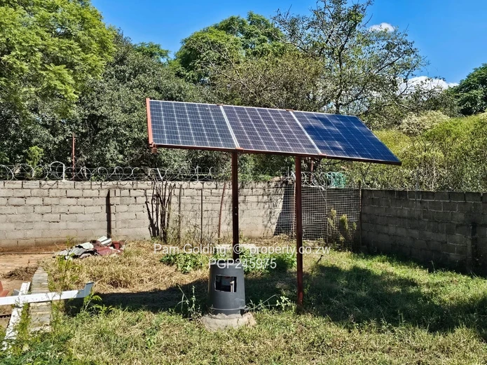 Family Home, Great Borehole, Mutiple Bedrooms