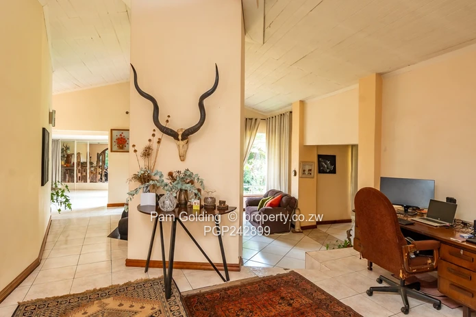 Spacious 4 Bedroom Family Home Greystone Park (Sole Mandate)