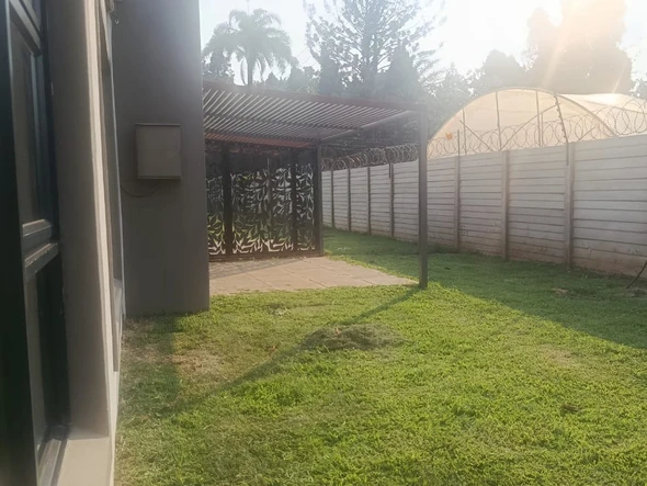 2 Bedroom Garden Flat