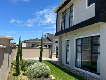 4 Bedroom Townhouse Complex