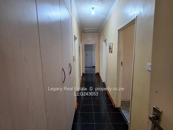 Garden Flat for Sale – Marlborough (Near Harare Drive)
