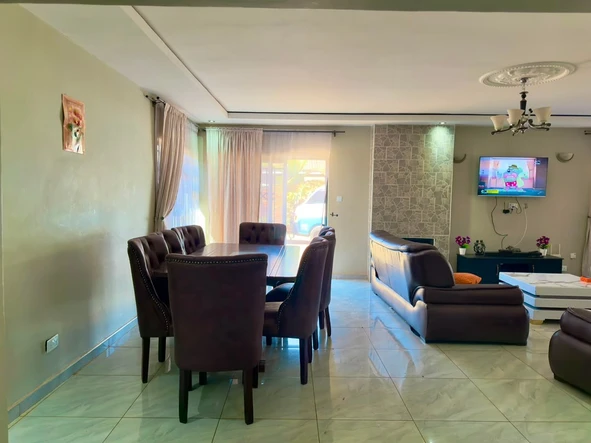4 Bedroom House