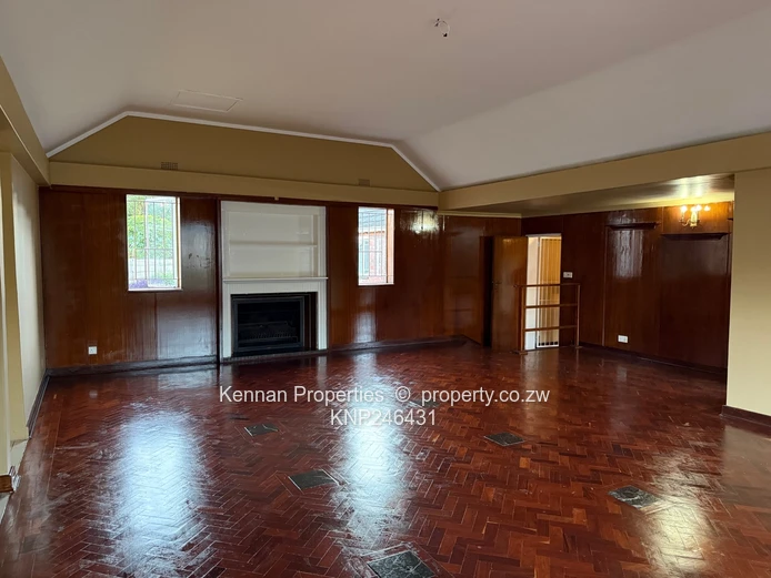 Spacious House in the Heart of New Alexandra Park