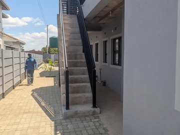 2 Bedroom Garden Flat