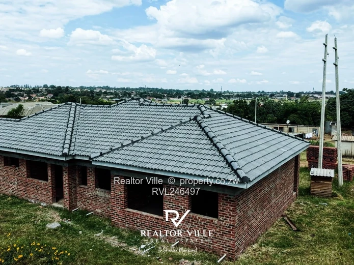 Roofed 4-Bed Shell Home on 304m² in Crowborough