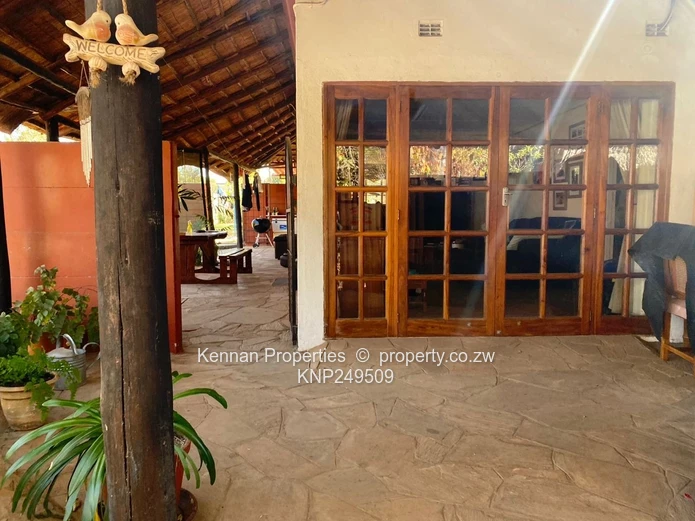Charming 2-Bedroom Self-Contained Cottage
