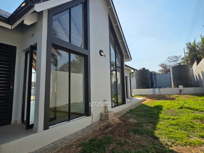 Light-filled 3-Bed all with insuite — Carrick Creagh (Sole Mandate)