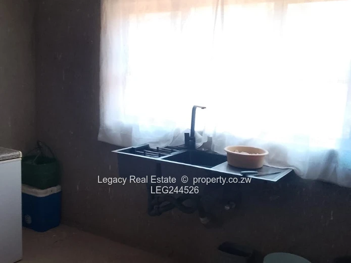 Large Greendale Property With Borehole & Double Garage.