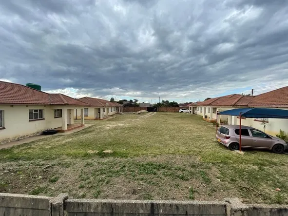 18 Bedroom Townhouse Complex