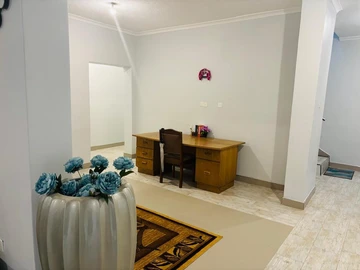 3 Bedroom Flat & Apartment