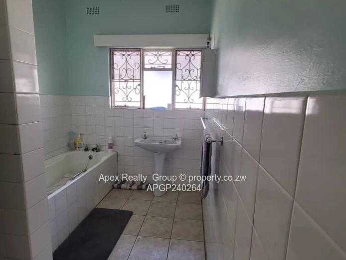 Alex Park Property For Sale