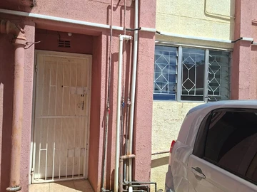 2 Bedroom Garden Flat