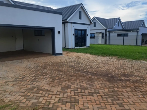 4 Bedroom Townhouse Complex