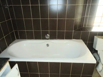 3 Bedroom Garden Flat