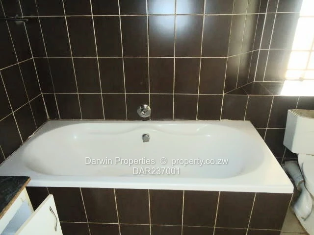 Well Positioned Cluster With Upgrade Potential Or Immediate Rental Income