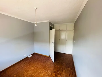 3 Bedroom Garden Flat