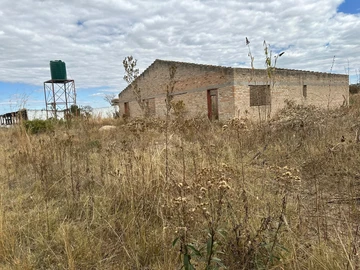 Farm & Agricultural Land