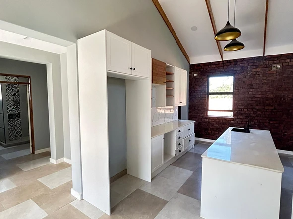 3 Bedroom Garden Flat