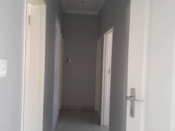 3 Bedroom Garden Flat