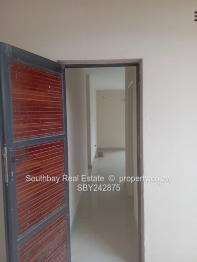 Ashdown Park - Monowood Gardens (Gated Complex)