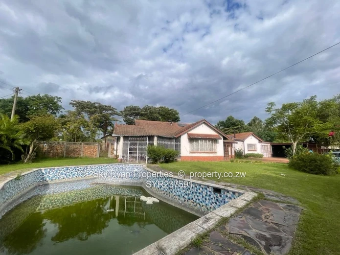 Hatfield House For Sale 