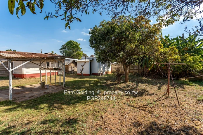 Charming Family Home Cranborne