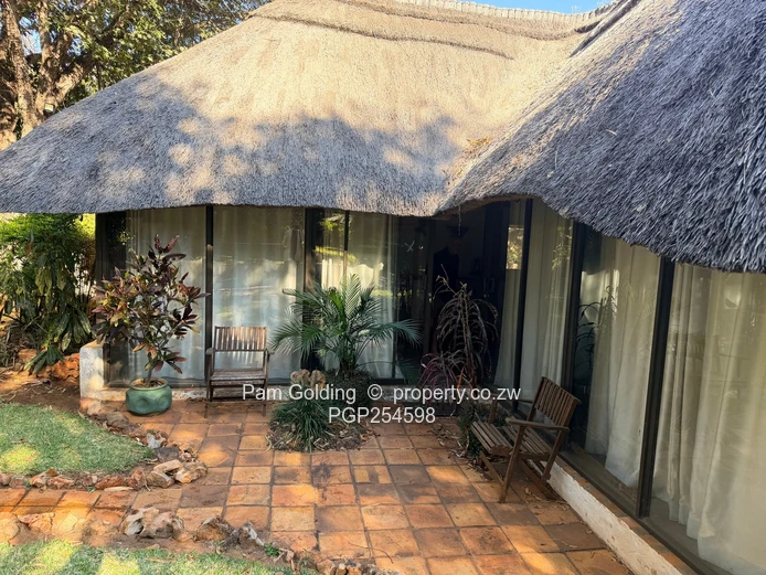 Stunning Property in Old Victoria Falls