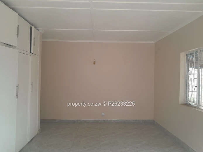 Offices available to let  in Braeside , Harare