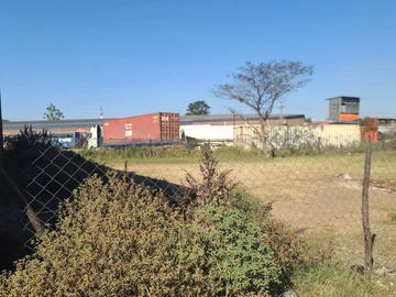Commercial & Industrial Land