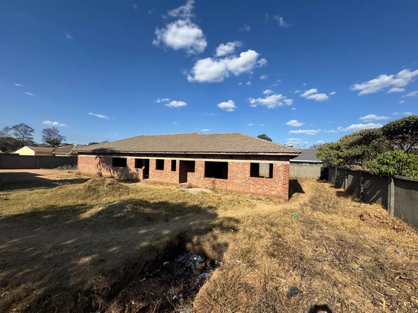 5 Bedroom House