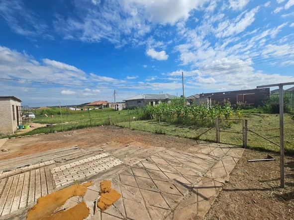 Stands & Residential Land