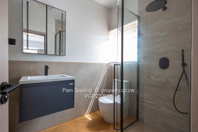 3 Bedroom Apartments In An Award-winning Estate (Sole Mandate)