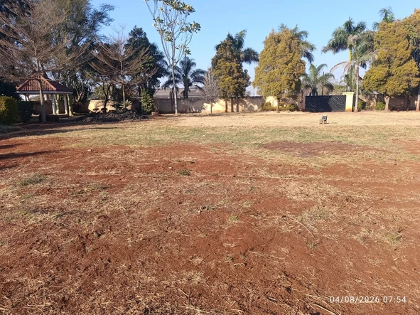 Stands & Residential Land