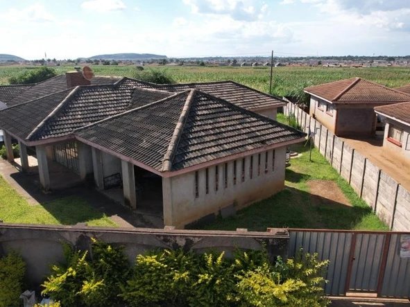 4 Bedroom House