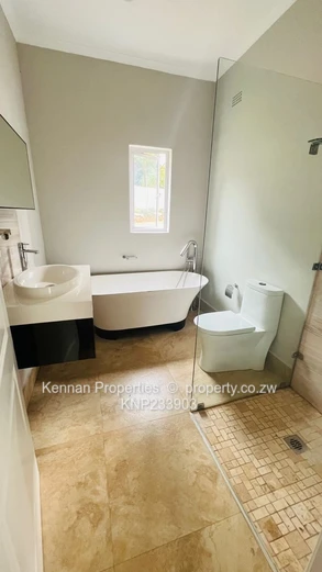 Modern New Build With Great Garden Space & Parking - Well Worth A Visit