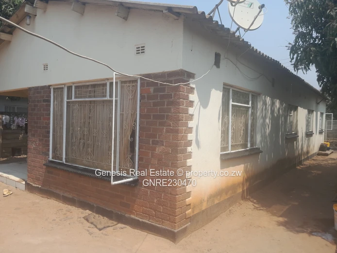 Sunningdale solid home