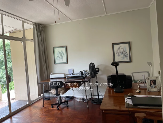 Character-filled Split-level Living In Burnside!