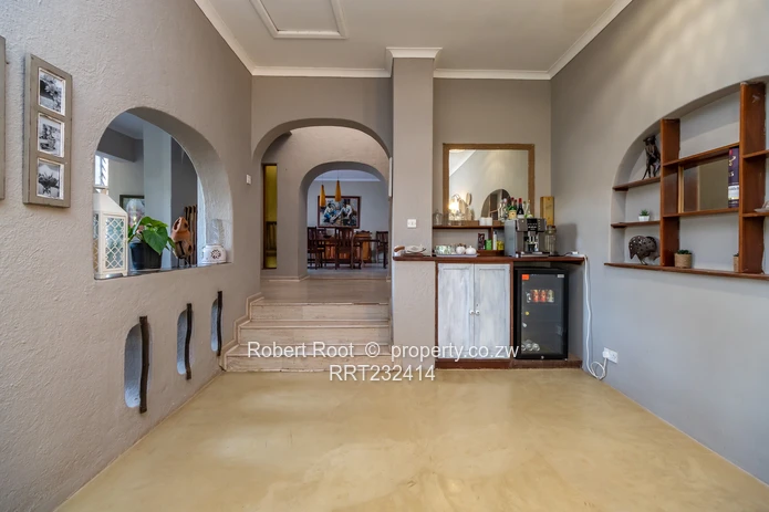 Exquisite family home up for grabs!