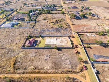 Stands & Residential Land