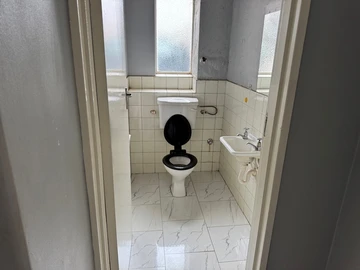 3 Bedroom Garden Flat