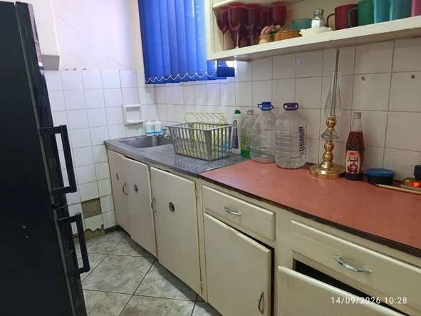 3 Bedroom Flat & Apartment