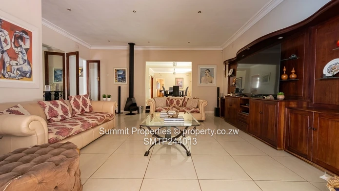 Luxury 4 bedroomed Family Home for Sale 