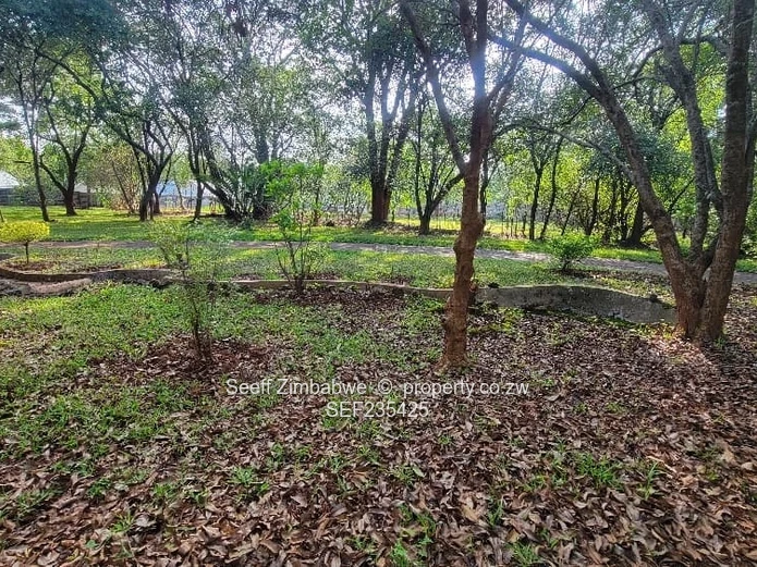 Helensvale Stand  For Sale! 4974sqm